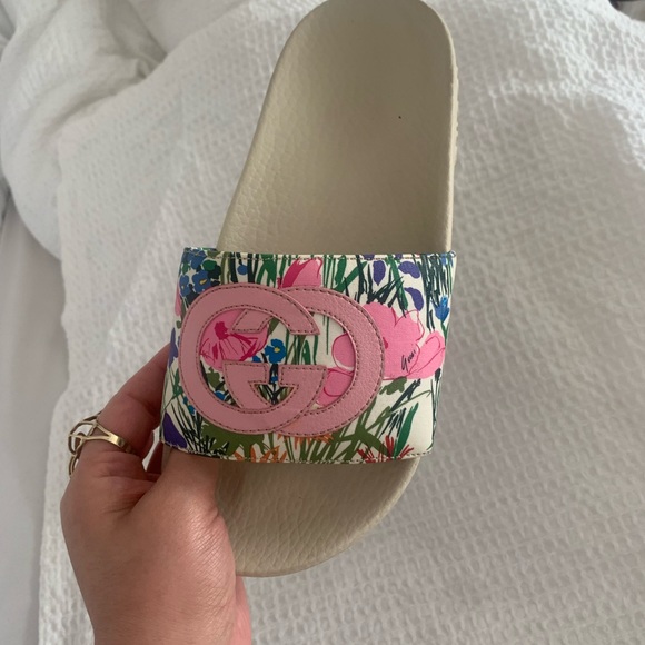 Authentic limited edition Gucci x Ken Scott women’s slides - Picture 10 of 11